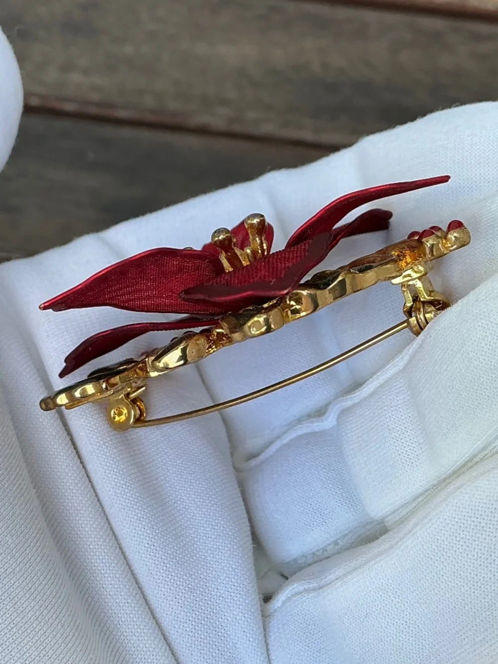 Vintage 1990s Kenneth Cole Signed Red Mesh Poinsettia Brooch Holiday Pin